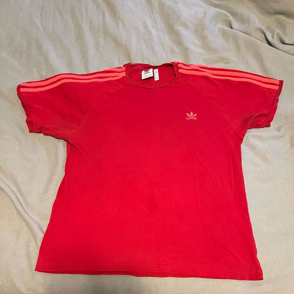 adidas Red Short Sleeve Tee with Classic Crew Neck